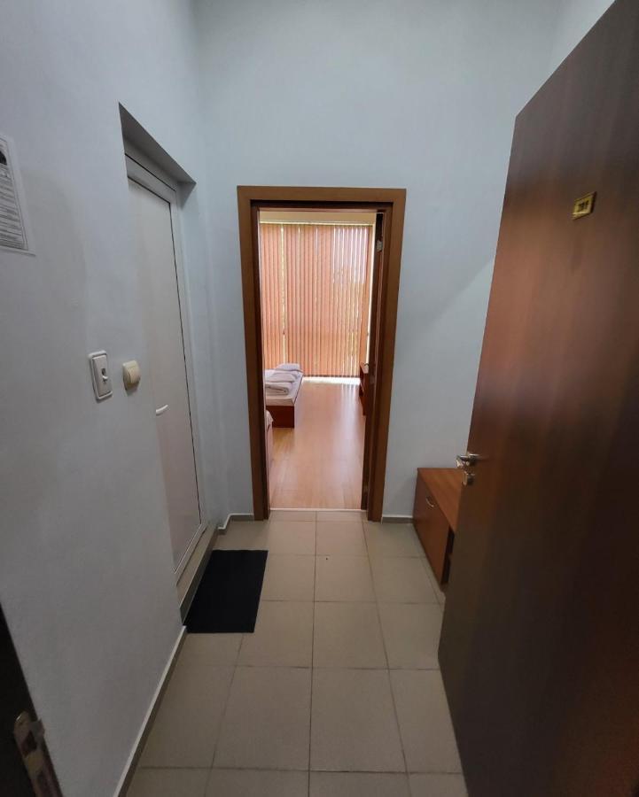 Provans Famili Hotel Letnitsa 外观 照片